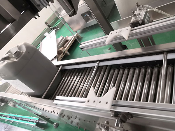 Ͱ�bҺ�w���b�C(j��)��(sh��)��