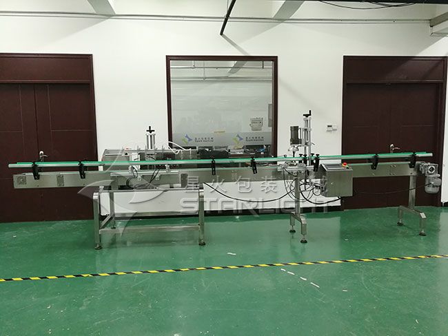 ȫ�Ԅ����^Һ�w���b�C�S����(n��i)����չʾ