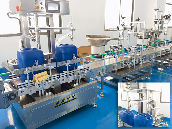 ��Ͱ��Һ�Ԅ�(d��ng)���b�C(j��)���a(ch��n)��